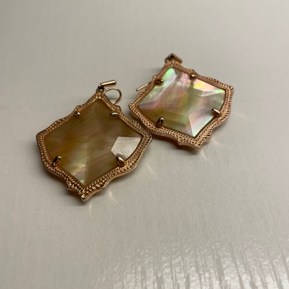 Kendra Scott Kirsten Drop Earrings in Brown Pearl